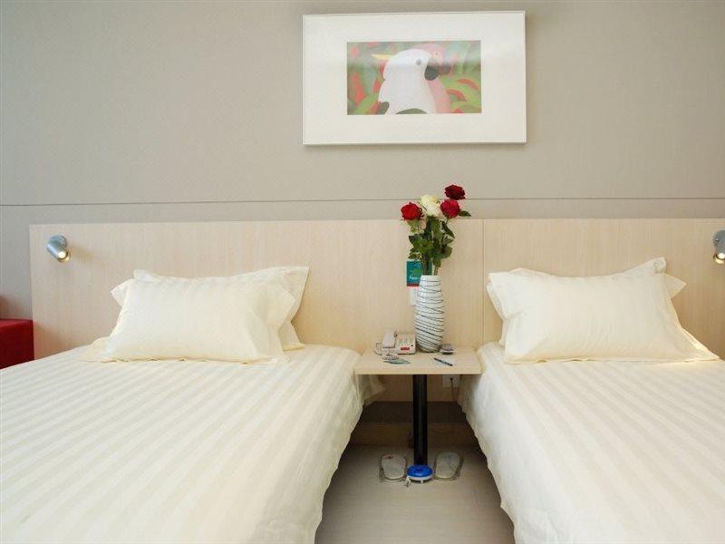 Jinjiang Inn Xi'An Wulukou Wanda Plaza To Be Changed Екстер'єр фото
